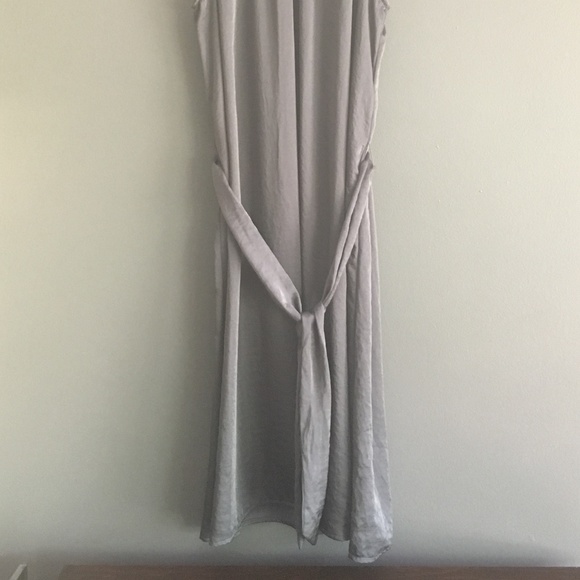 Old Navy Dark Gray Belted Dress - Picture 4 of 7